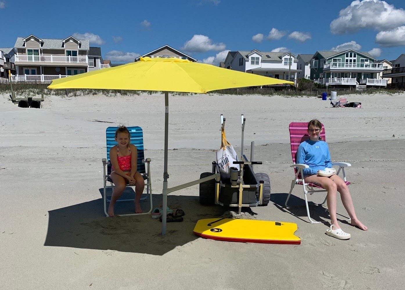 Beach Cart XL with Umbrella Swing Arm