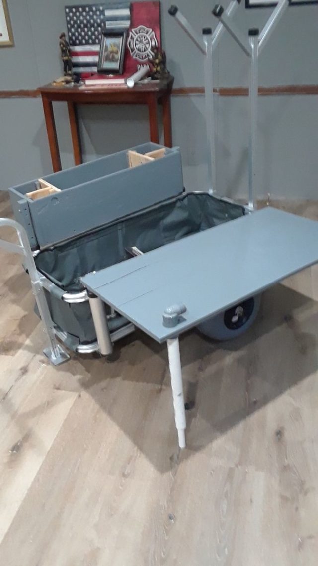 ultimate beach cart for winter vacay w/ table