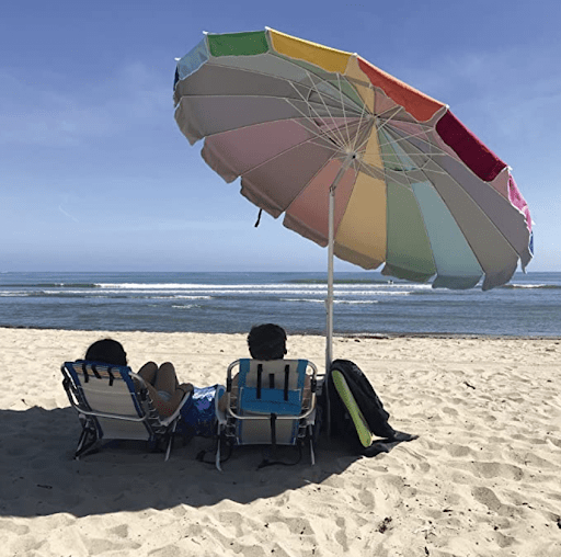 6 | Glampin' Life wind resistant beach umbrella