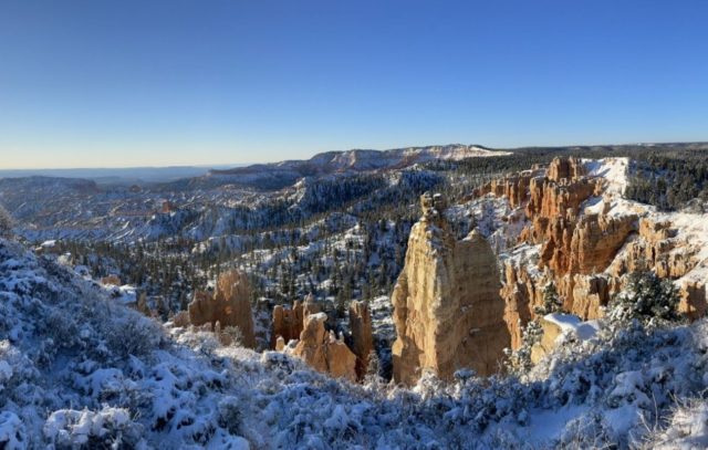 hiking in snow at fairyland