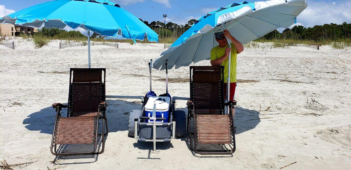 Tommy bahama chair top and umbrella set